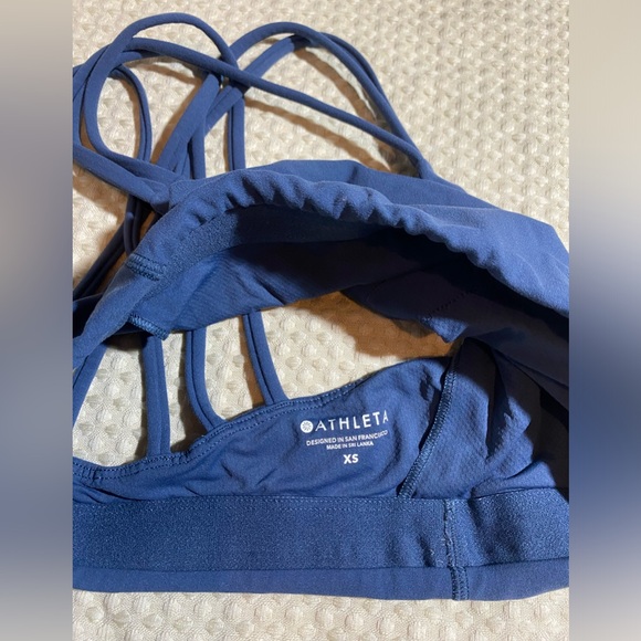 Athleta Sports Bra - Picture 4 of 4